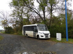 Kolektivní vyjednávání BusLine pro rok 2026 přineslo i první oficiální setkání odborových organizací, jejichž spolupráce byla zpětně a podvodně označena Janem Eyerem za „neshodu“